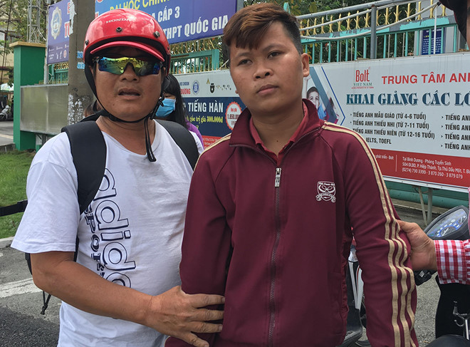 Dùng clip nóng để tống tiền bạn gái cũ