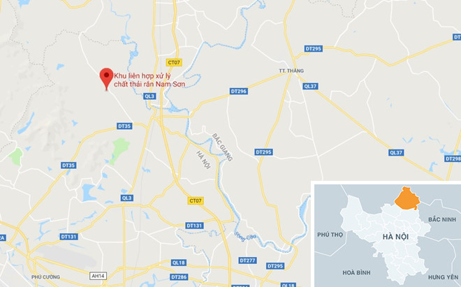 Khổ sở vì bãi rác khổng lồ, dân chặn xe đòi gặp lãnh đạo thành phố