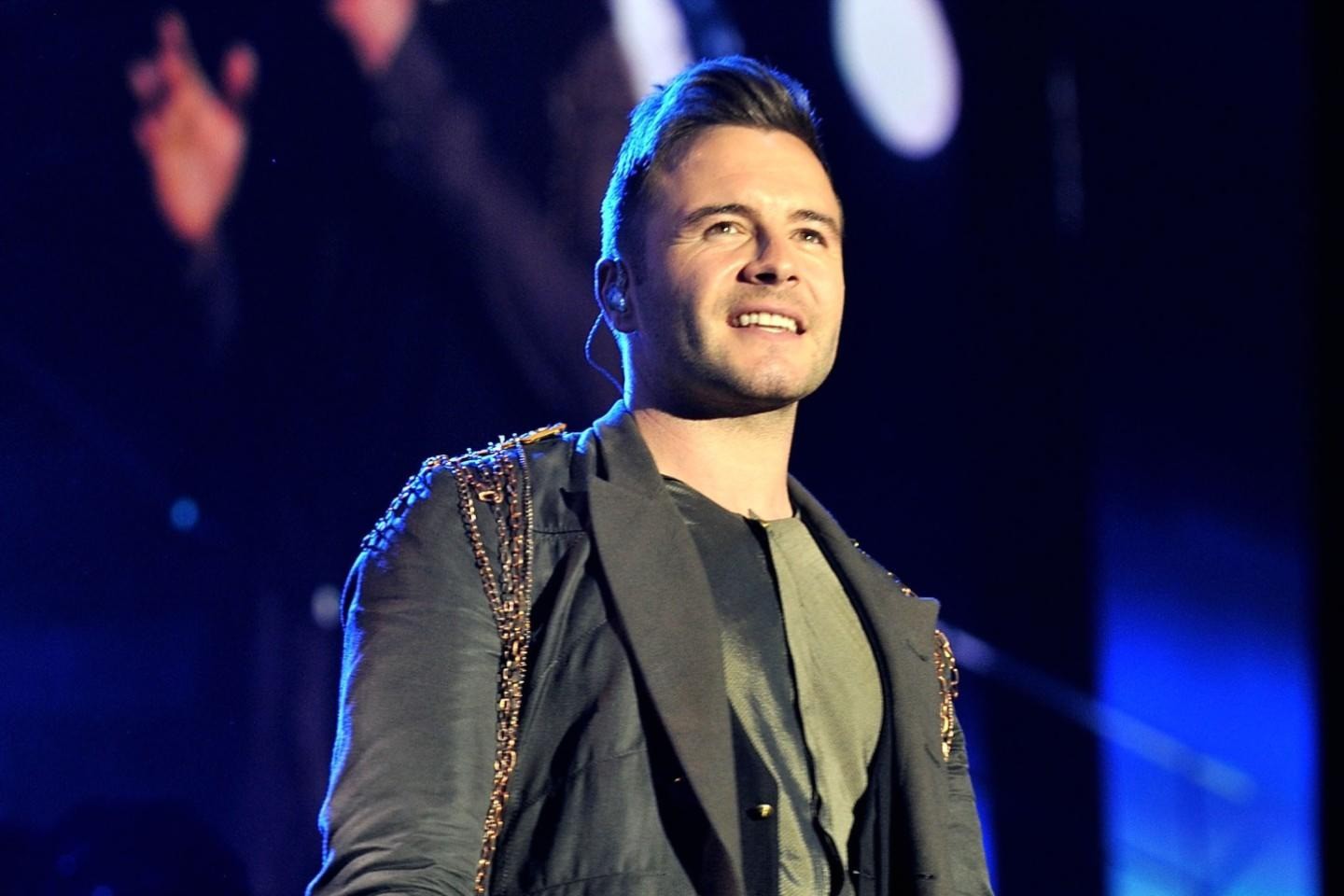 Westlife của 20 năm sau: Từ boyband hàng đầu thế giới đến ngoại hình tuột dốc không nhận ra, đi bán cà phê dạo, phá sản