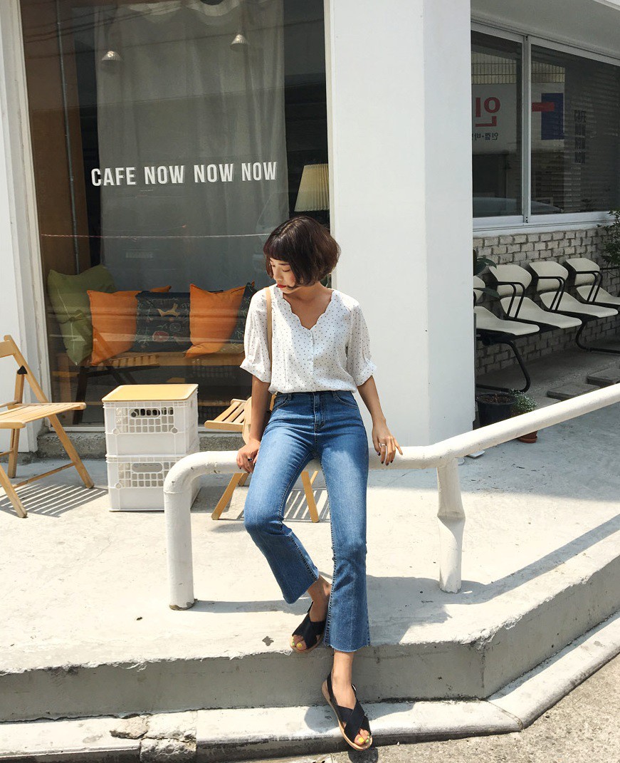 Chinh phục họa tiết chấm bi thật đơn giản nếu các nàng áp dụng đôi ba tips diện đồ này