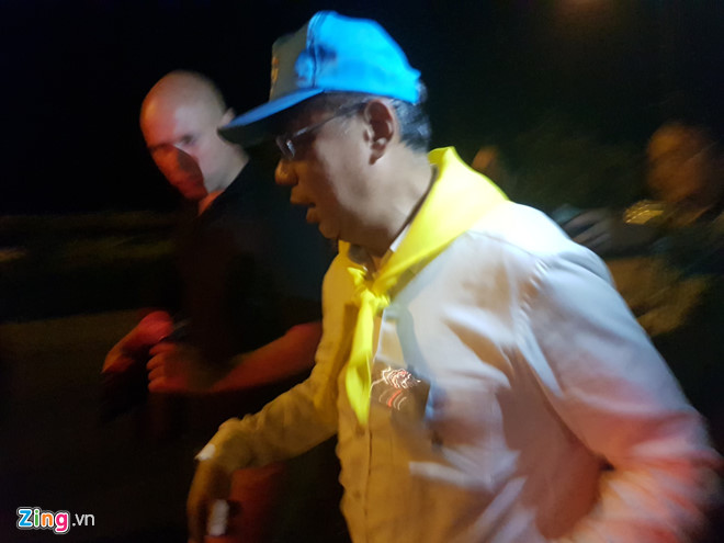 4 cậu bé được cứu khỏi hang, chiến dịch tạm ngưng vì cạn oxy