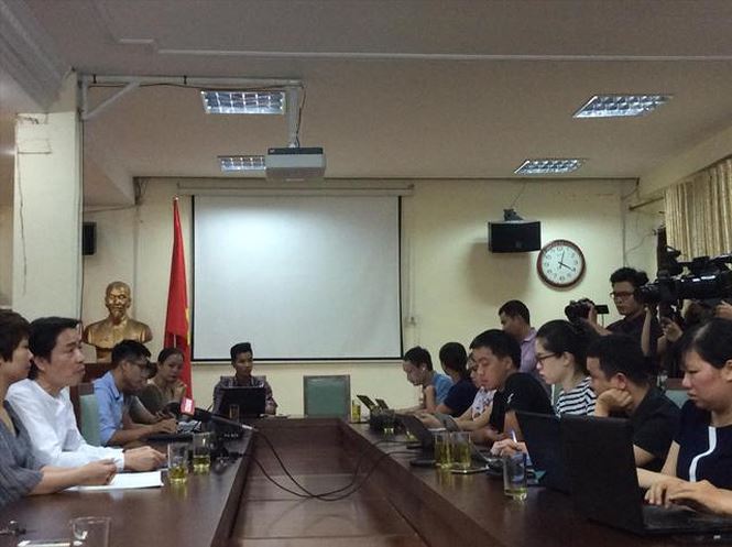 Bella đã khám, con trai tạm ổn