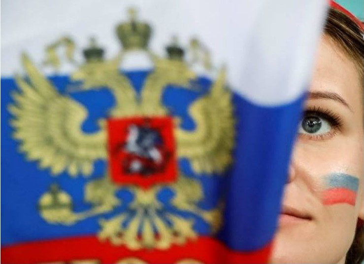 Những bóng hồng Nga bật khóc khi đội nhà dừng bước ở World Cup