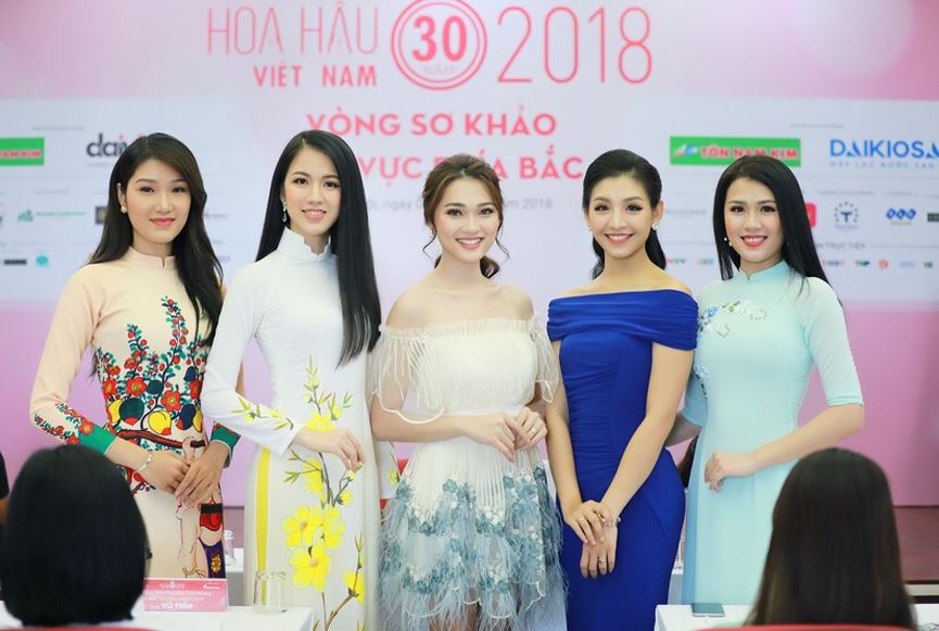 Hot girl tặng hoa Tổng thống Donald Trump bất ngờ dự thi Hoa hậu Việt Nam 2018