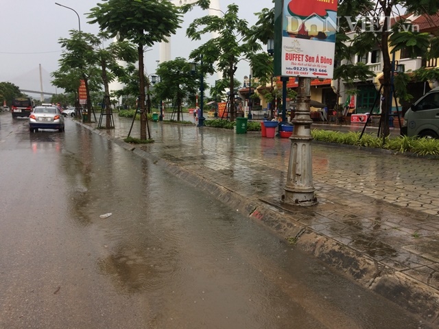 Mưa giải nhiệt, Hạ Long lại ngập thành ao