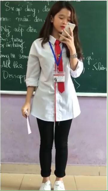 Sau thời gian im hơi lặng tiếng, Linh Ka xuất hiện trở lại khiến ai cũng bất ngờ vì lớn quá rồi!