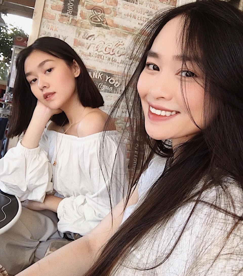 Sau kì thi THPT, hotgirl trường Phan Đình Phùng khoe ảnh đi chơi châu Âu cực đẹp Sau kì thi THPT, hotgirl trường Phan Đình Phùng khoe ảnh đi chơi châu Âu cực đẹp