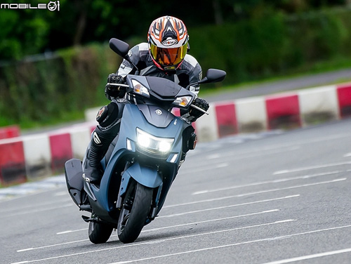 Yamaha Cygnus-X ABS thế hệ 5 ra mắt, giá từ 62 triệu đồng Yamaha Cygnus-X ABS thế hệ 5 ra mắt, giá từ 62 triệu đồng