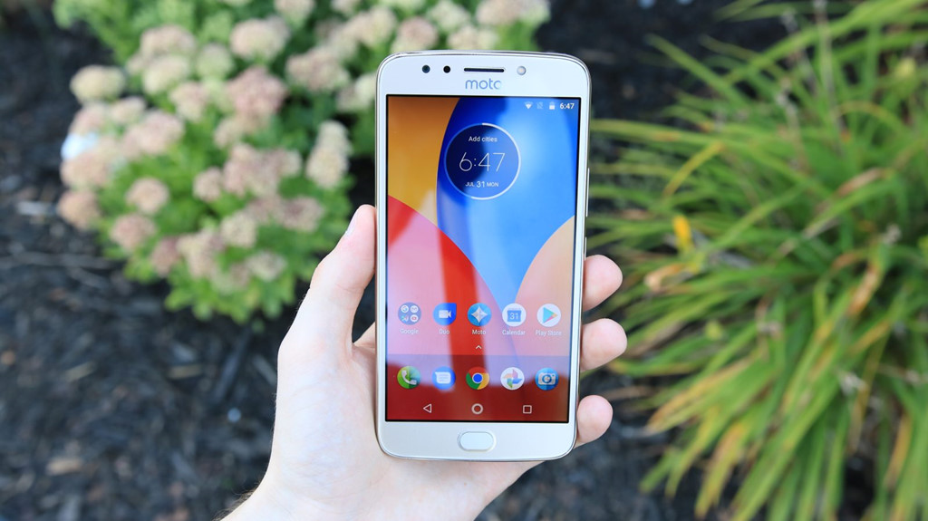 Loạt smartphone tầm trung pin trâu nhất đang bán tại Việt Nam