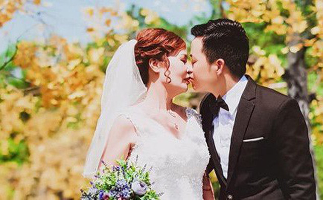 Cô dâu 61 lấy chồng 26: Tại sao giấy đăng kí kết hôn chưa đóng dấu bị tung lên mạng?