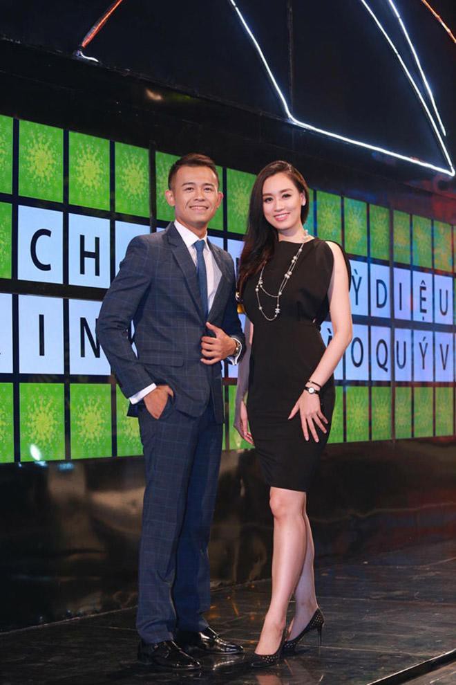 Nữ MC dành cả 7 năm thanh xuân đứng lật ô chữ Chiếc nón kỳ diệu của VTV bây giờ ra sao?