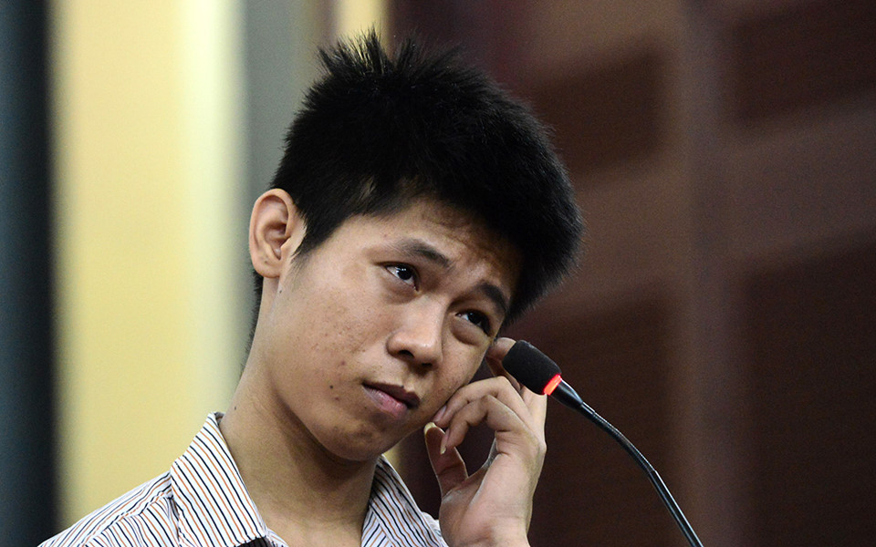 Đẫm nước mắt tại phiên tòa xét xử bị cáo thảm sát 5 người ở Sài Gòn