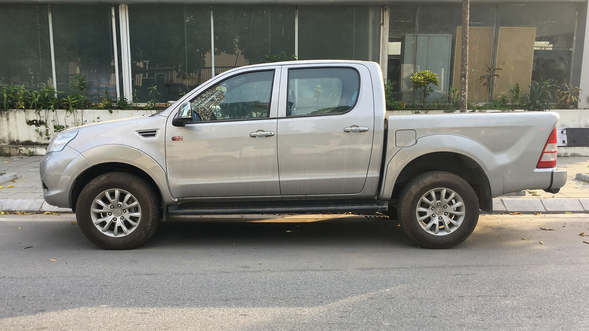 Xe bán tải Trung Quốc Foton Tunland đầu tiên về Việt Nam