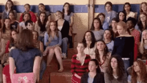 Mỹ: Trời nóng 49 độ C khiến cư dân mạng California kêu gào, chế ảnh tràn lan trên các MXH