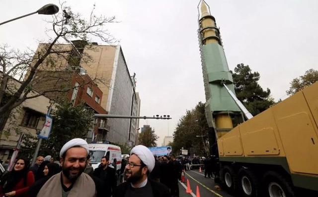 Triều Tiên từng ra giá 1 tỉ USD để ngừng bán tên lửa cho kẻ thù của Israel?