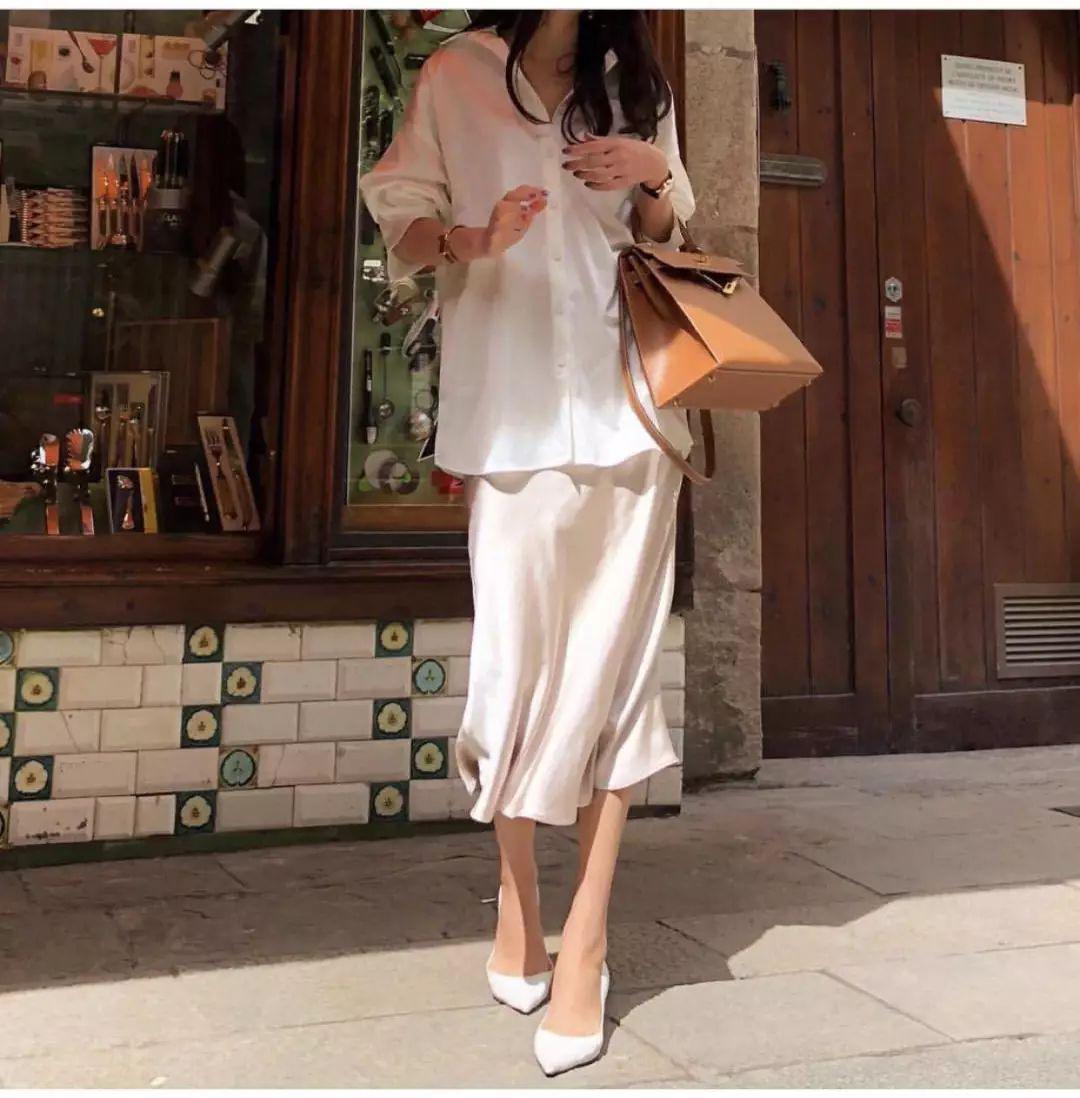 Kiểu váy áo mặc vào chồng không thể rời mắt, lại siêu mát chị em ai cũng nên có!