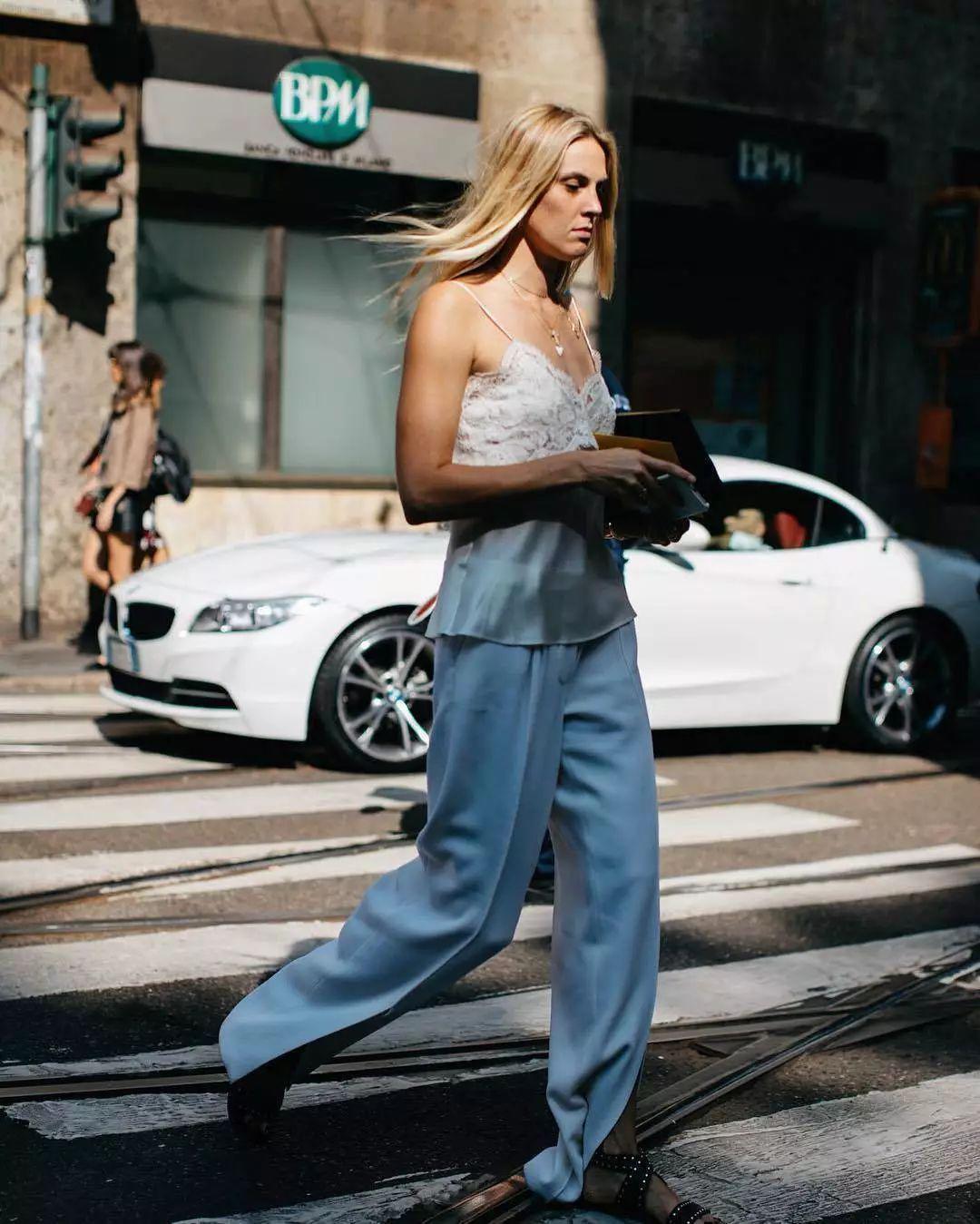 Kiểu váy áo mặc vào chồng không thể rời mắt, lại siêu mát chị em ai cũng nên có!