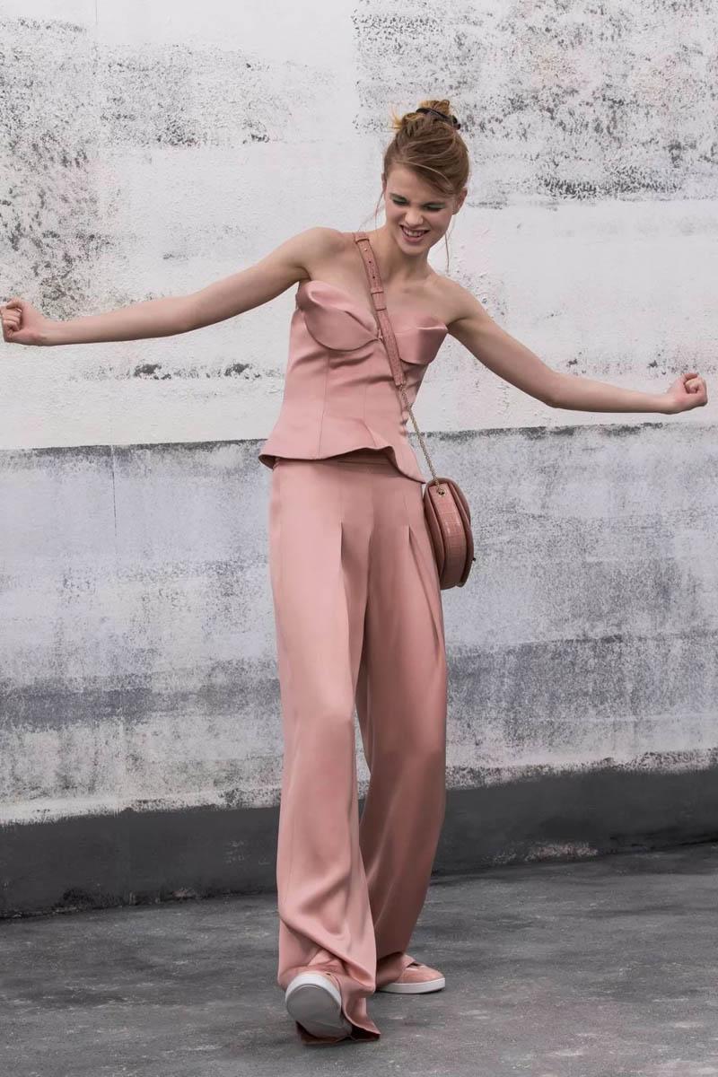 Kiểu váy áo mặc vào chồng không thể rời mắt, lại siêu mát chị em ai cũng nên có!