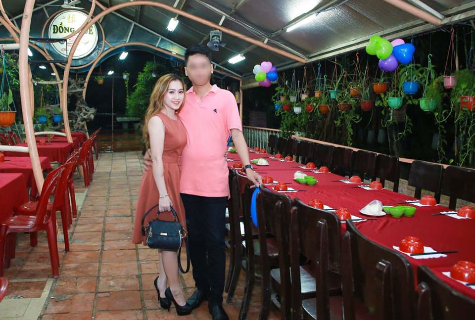 Sau khi đi dự đám tang định mệnh, chồng bỏ vợ Tào Khang xinh đẹp để đến với tình cũ từ 13 năm trước