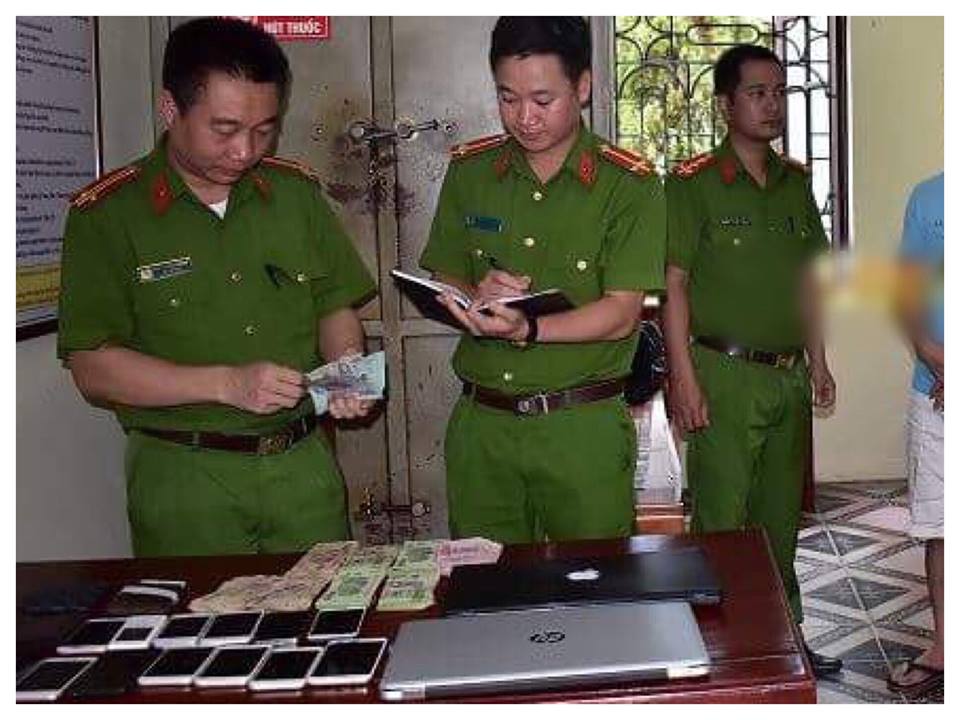 Nhận cá độ World Cup tiền tỷ, ông trùm và 2 tay chân bị bắt