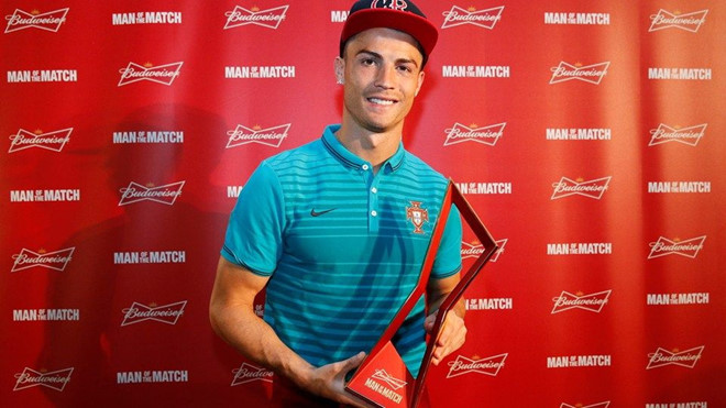 Thực hư danh hiệu Bùi Tiến Dũng sẽ trao ở bán kết World Cup?