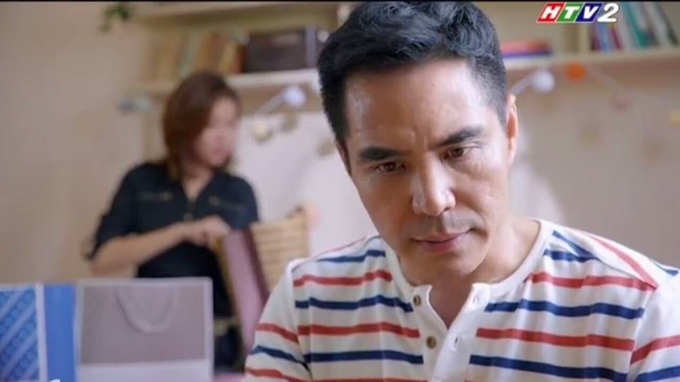 Gạo Nếp Gạo Tẻ tập 28: Bà Mai và Hân hợp sức chửi bới Kiệt vì tội gửi tiền về quê cho cha già đau ốm Gạo Nếp Gạo Tẻ tập 28: Bà Mai và Hân hợp sức chửi bới Kiệt vì tội gửi tiền về quê cho cha già đau ốm