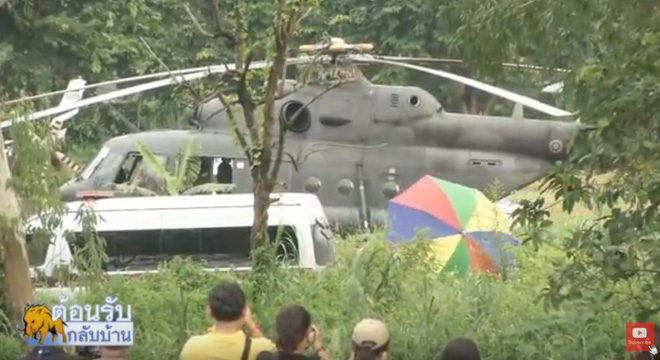 [NÓNG] Giải cứu thành công đội bóng, 4 người nhái cuối cùng đã ra khỏi hang, Thái Lan bắt đầu ăn mừng