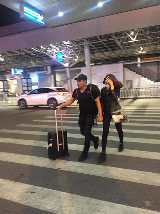 Cặp vợ chồng oan trái trong Gạo Nếp Gạo Tẻ dính nghi án phim giả tình thật