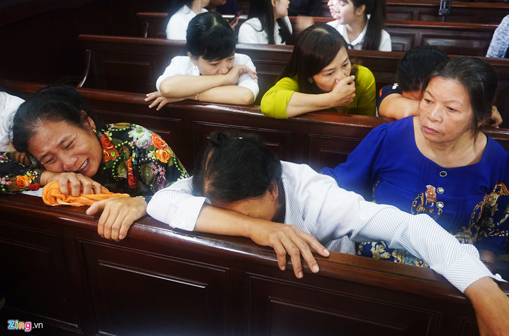 Rợn người với sự tàn nhẫn của sát nhân 18 tuổi