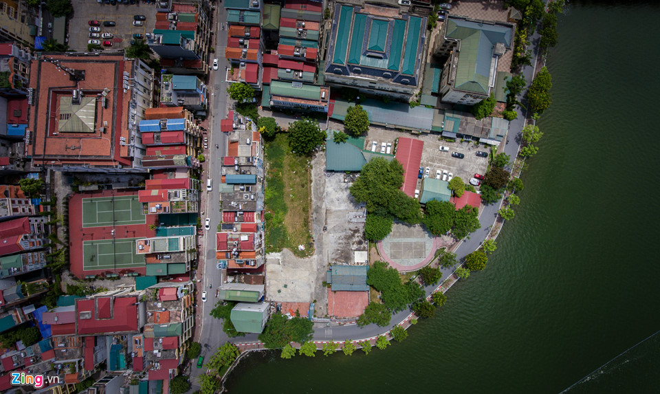 Toàn cảnh khu đất kim cương ven hồ Tây sắp bị thu hồi