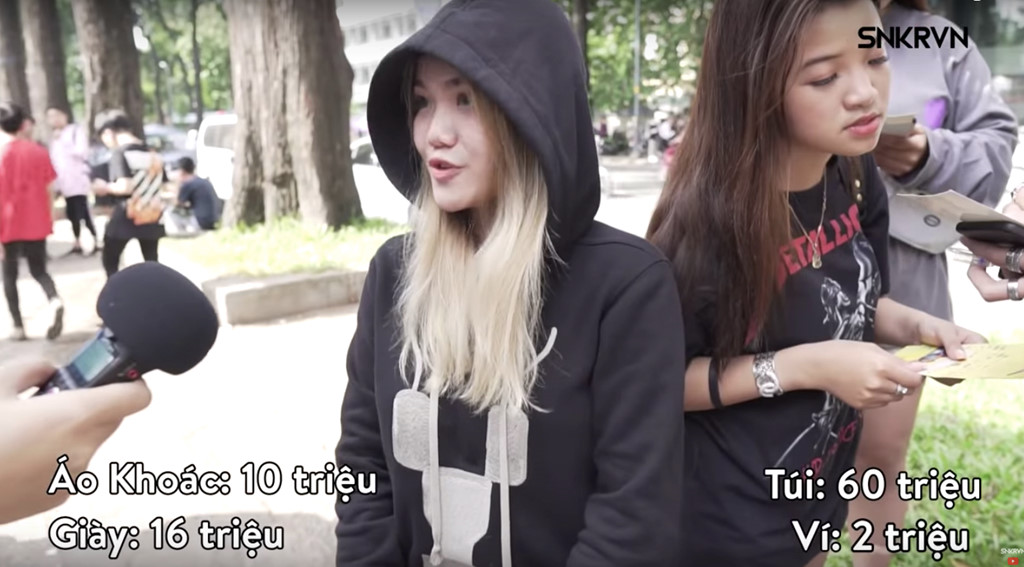 Giới trẻ mặc đồ trăm triệu đồng: Đừng dạy nhà giàu cách tiêu tiền