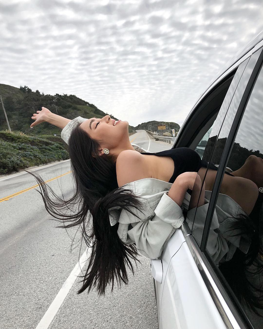 Gương mặt mới nổi của hội con nhà giàu Việt: Giản dị vẫn sexy, sinh ra không ngậm thìa vàng mà trưởng thành trong xa xỉ