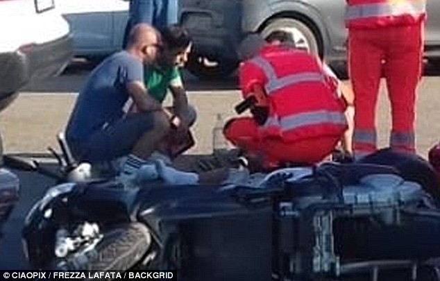 NÓNG: Tài tử nổi tiếng nhất Hollywood bị ô tô đâm văng cao 6 mét gây ám ảnh