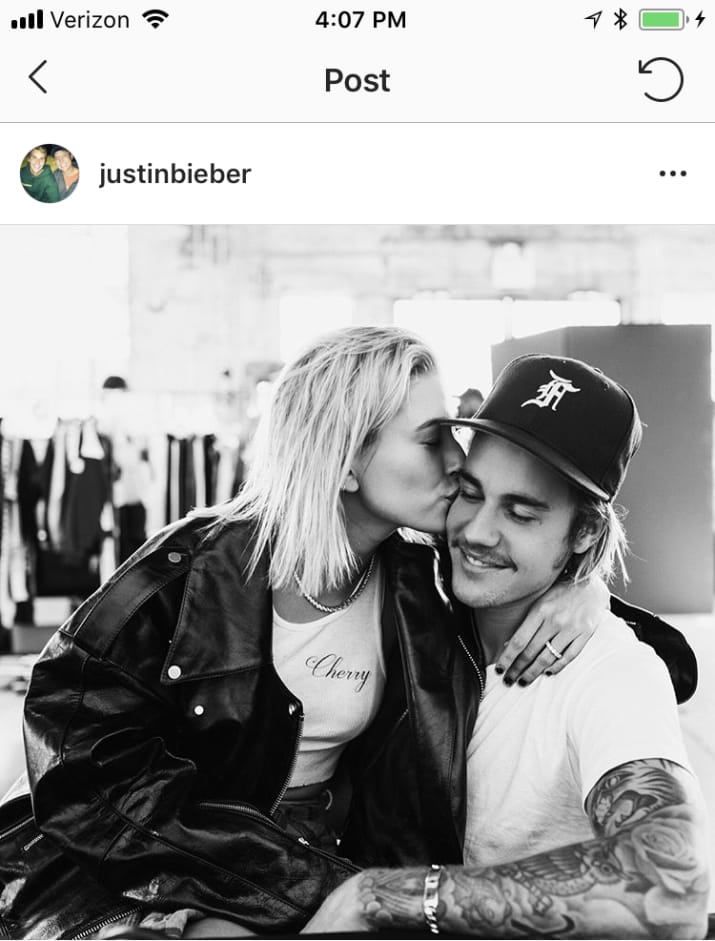 Thề thốt sẽ yêu nhau suốt đời, nhưng Justin Bieber bị phát hiện... chưa follow Instagram vợ sắp cưới