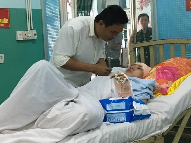 Kinh hoàng lời kể người sống sót trong vụ ghen tuông nổ súng Kinh hoàng lời kể người sống sót trong vụ ghen tuông nổ súng