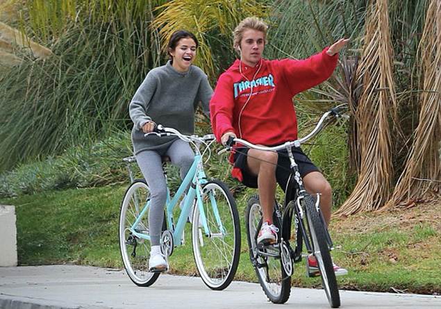 Đừng khóc cho 8 năm của Selena Gomez: Cuối cùng cũng có thể nói một câu, thanh xuân ấy bên nhau tôi chưa hề hối tiếc