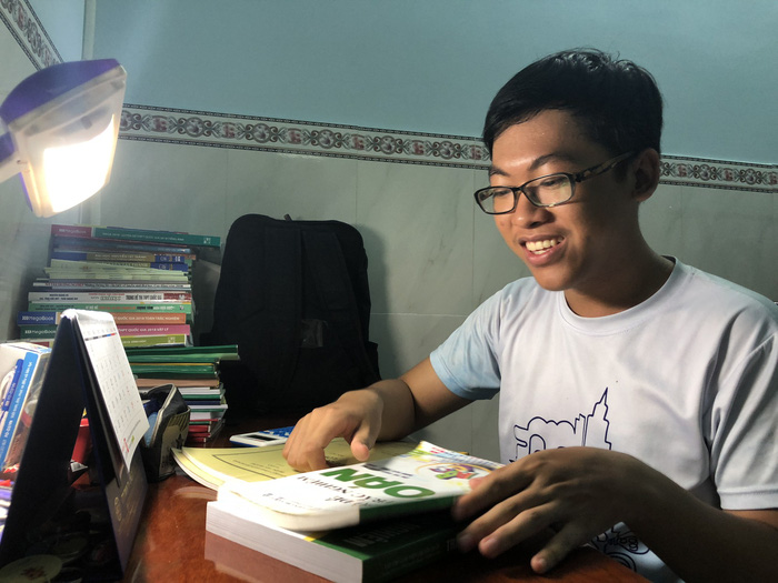 Thí sinh TP.HCM duy nhất điểm 10 môn toán là học sinh chuyên hóa