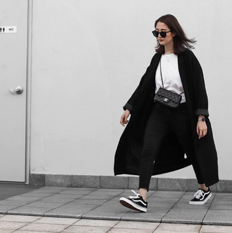 Hotgirl Việt chi tiền thế nào cho hàng hiệu?