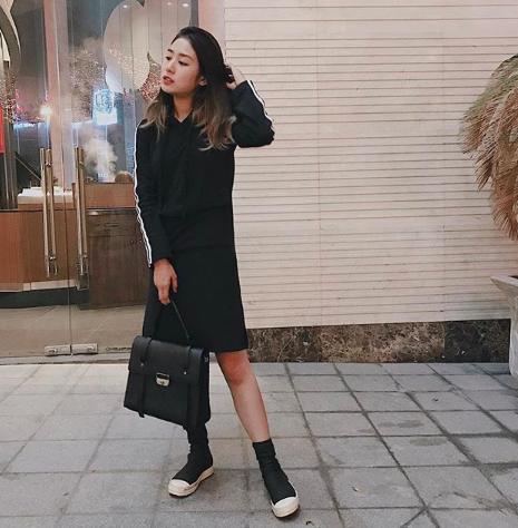 Hotgirl Việt chi tiền thế nào cho hàng hiệu?