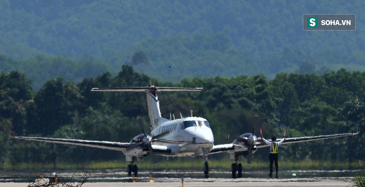 10h sáng nay, chiếc máy bay đầu tiên hạ cánh xuống sân bay Vân Đồn