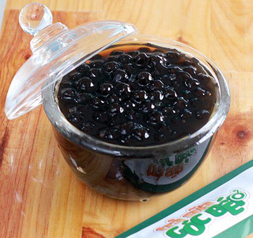 Hàng chục vật lạ xuất hiện trong ổ bụng cậu bé 13 tuổi sau khi uống 2 cốc trà sữa Hàng chục vật lạ xuất hiện trong ổ bụng cậu bé 13 tuổi sau khi uống 2 cốc trà sữa