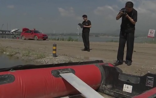 Cuộc hôn nhân toan tính của gã chồng tàn độc Cuộc hôn nhân toan tính của gã chồng tàn độc
