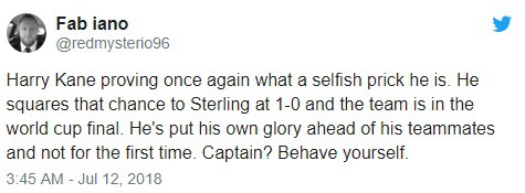 CĐV Croatia mỉa mai: Kane quá ích kỷ, anh ta như đi bộ giữa hư vô vậy!