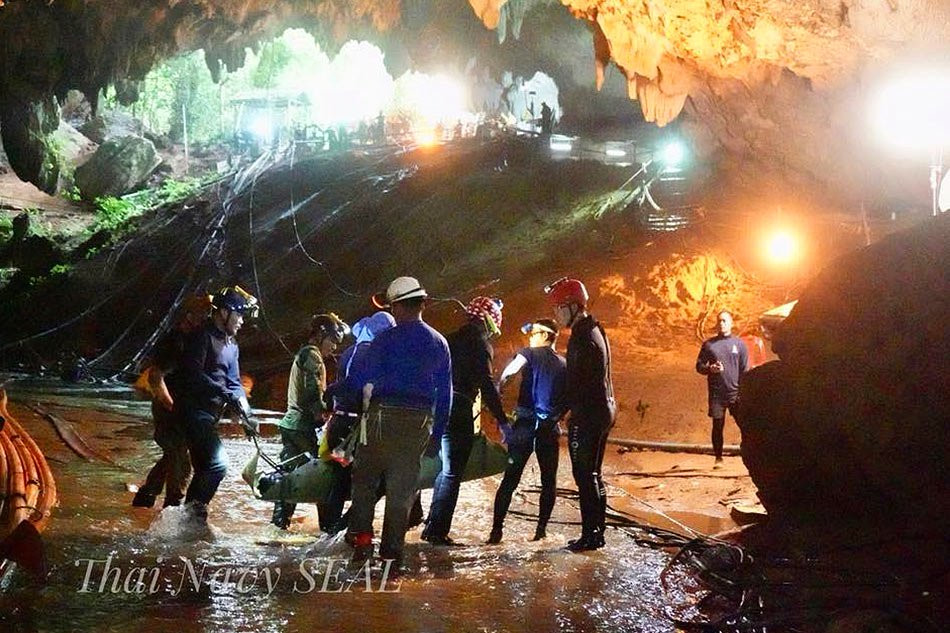Đặc nhiệm SEAL tiết lộ lý do dùng thuốc an thần để giải cứu cầu thủ Đặc nhiệm SEAL tiết lộ lý do dùng thuốc an thần để giải cứu cầu thủ