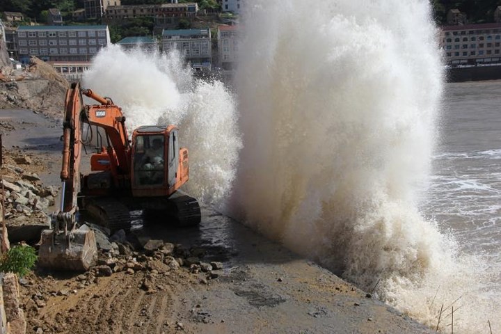 Ảnh: Bão Maria dữ dội tấn công Trung Quốc