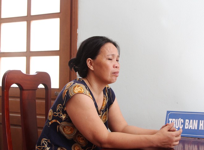 Từ vết bầm tím ở cổ, lộ ra chuyện vợ trói tay, bịt miệng, siết cổ giết hại chồng