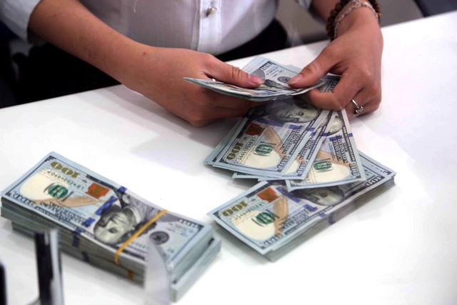 USD tăng giá, vàng chìm nghỉm USD tăng giá, vàng chìm nghỉm