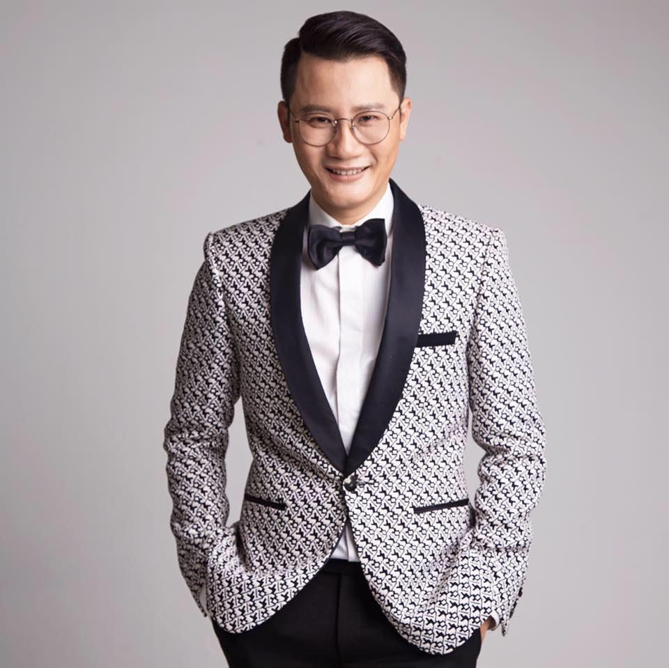 Rich kids khoe hàng hiệu gây tranh cãi trên mạng xã hội, sao Việt nói gì?