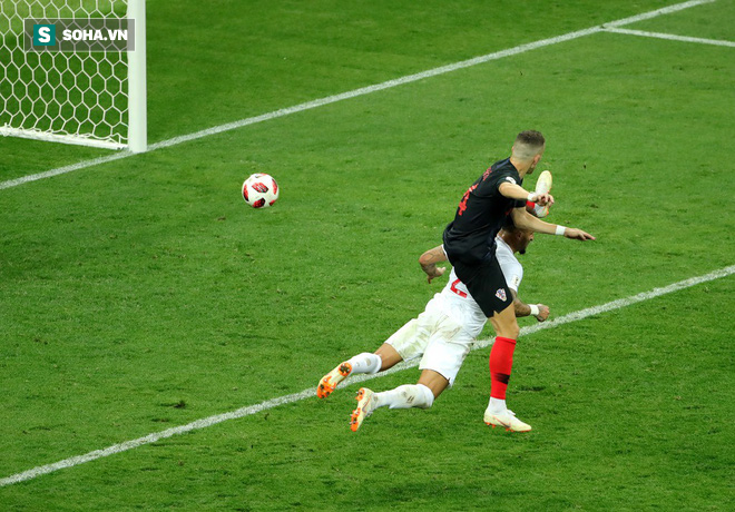 World Cup 2018: Tam sư thua cay đắng, CĐV Anh muốn tính sổ với trọng tài