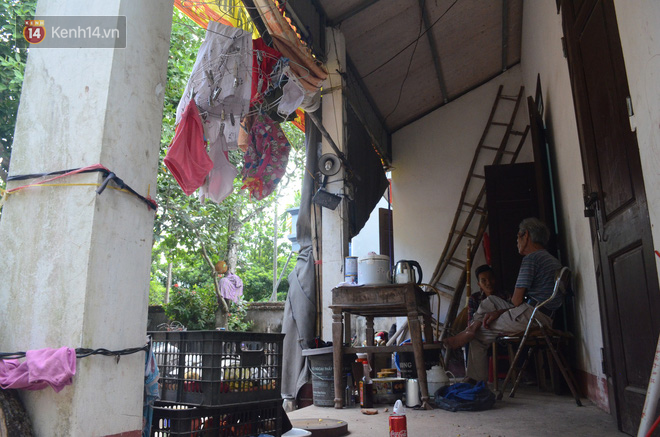 Hôn nhân của người vợ 29 tuổi và chồng 72 tuổi ở Hà Nam: Sau hạnh phúc là cuộc sống khổ cực trăm bề để nuôi 3 đứa con Hôn nhân của người vợ 29 tuổi và chồng 72 tuổi ở Hà Nam: Sau hạnh phúc là cuộc sống khổ cực trăm bề để nuôi 3 đứa con